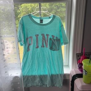 Victoria's Secret PINK short sleeve size small